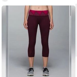Lululemon run inspire crop